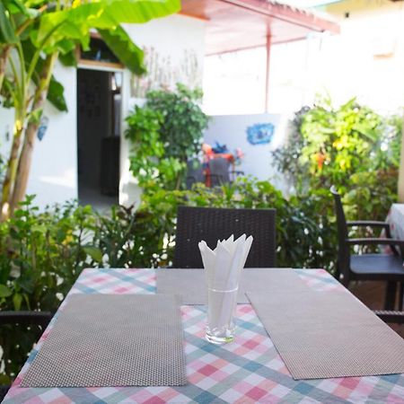 Silk Retreats Thulusdhoo Guest House Extérieur photo