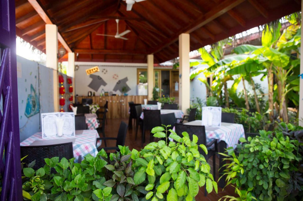 Silk Retreats Thulusdhoo Guest House Extérieur photo